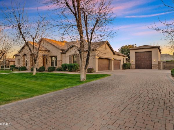 20263 E SUNSET Court, Queen Creek, AZ 85142