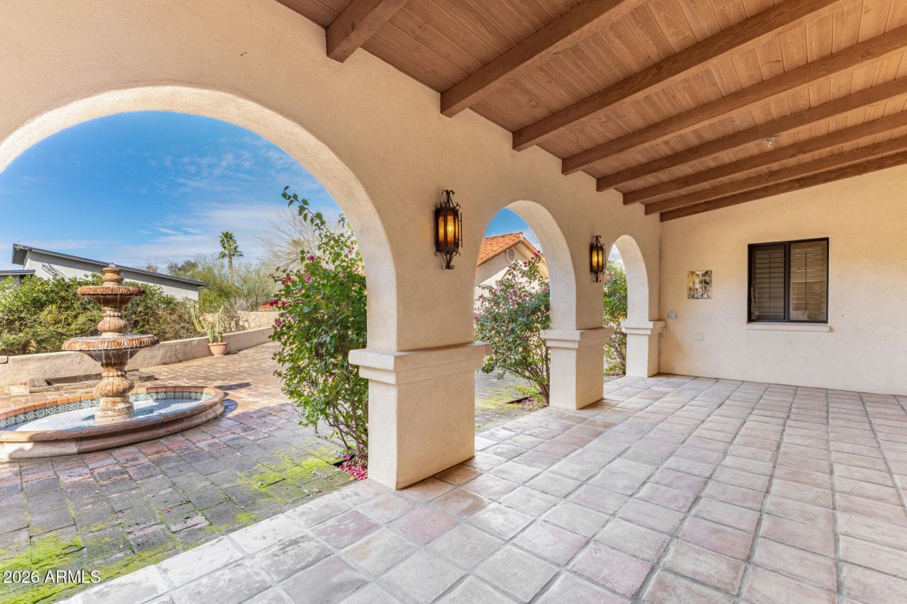 2510 N 55th Street, Phoenix, AZ 85008 Main Photo