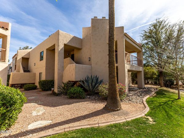 9275 E MISSION Lane, Unit 207, Scottsdale, AZ 85258
