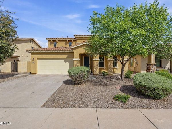 3412 E RAVENSWOOD Drive, Gilbert, AZ 85298