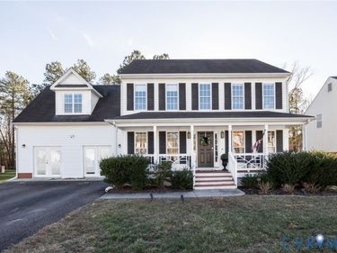 6949 Lake Caroline Drive , Chesterfield, VA 23832