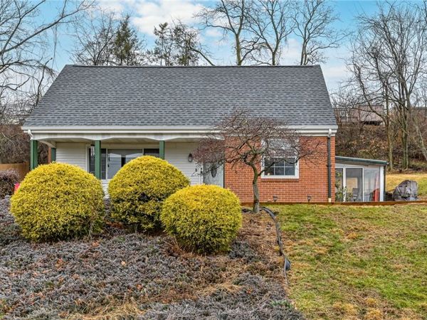 808 Forest Ave., Pittsburgh, PA 15209