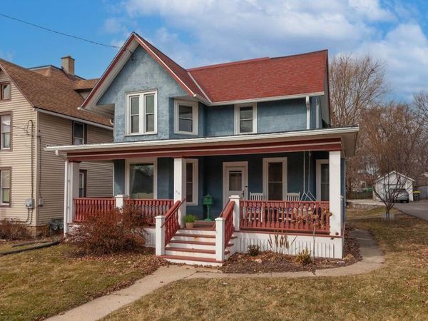 916 Arcadian AVENUE, Waukesha, WI 53186