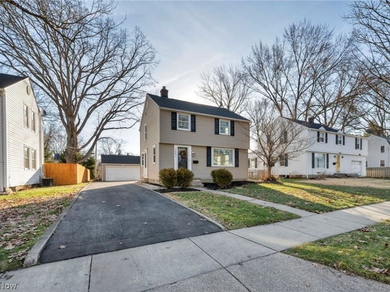 2683 Owaisa Road , Cuyahoga Falls, OH 44221 Photo 3