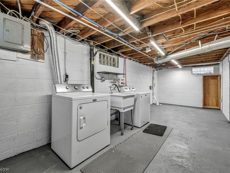 2683 Owaisa Road , Cuyahoga Falls, OH 44221 Photo 31