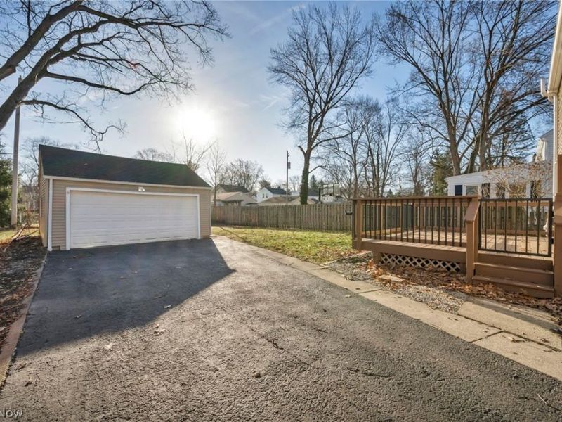 2683 Owaisa Road , Cuyahoga Falls, OH 44221 Photo 33