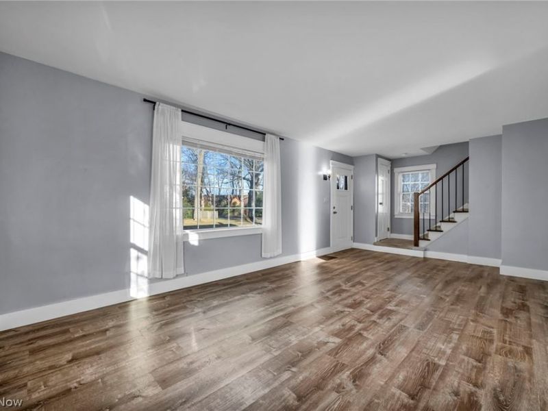 2683 Owaisa Road , Cuyahoga Falls, OH 44221 Photo 6