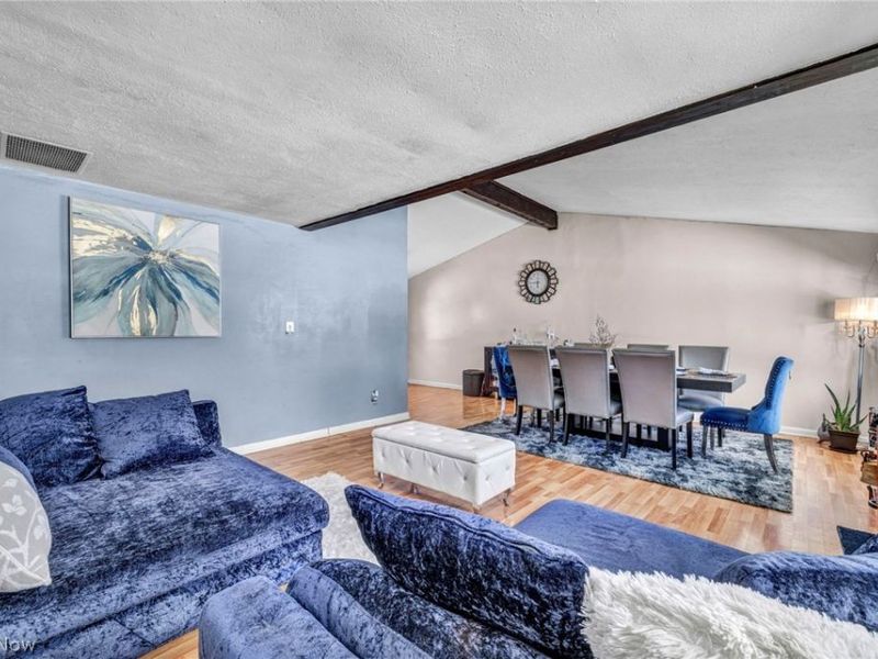 9148 Coventry Drive , Northfield, OH 44067 Photo 6