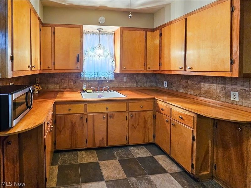 1030 Dartmouth Avenue SW, Canton, OH 44710 Photo 9