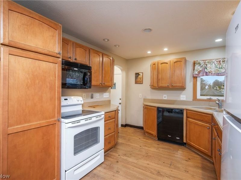 3065 25th Street NW, Canton, OH 44708 Photo 13