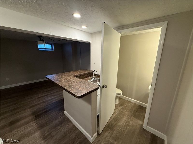 7415 N Chestnut Commons Drive , Mentor, OH 44060 Photo 16