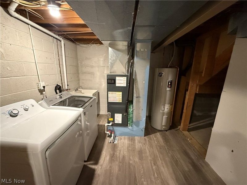 7415 N Chestnut Commons Drive , Mentor, OH 44060 Photo 21