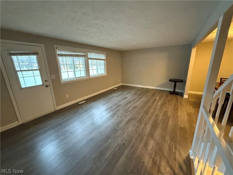 7415 N Chestnut Commons Drive , Mentor, OH 44060 Photo 6