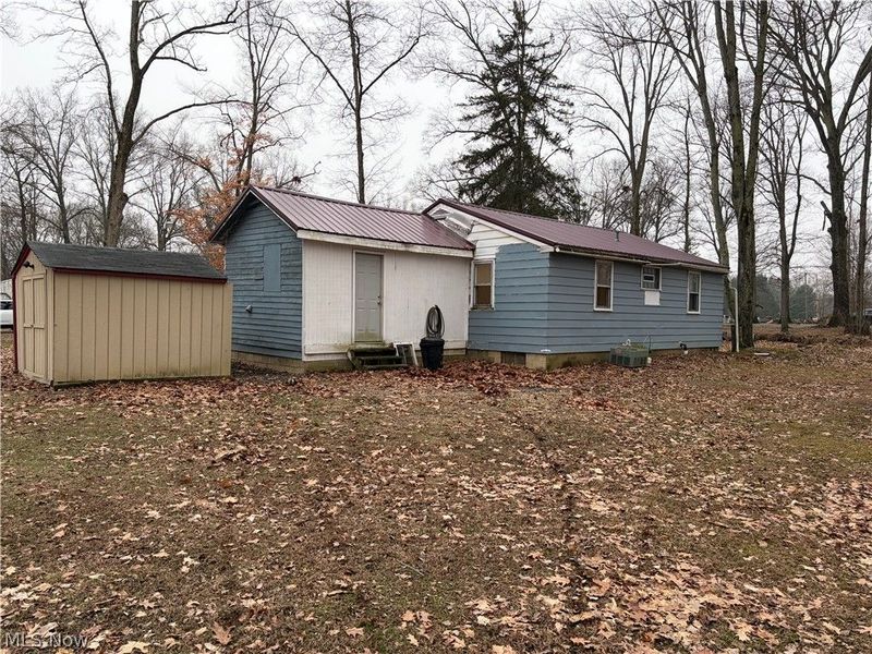 42082 Duquesne Street W, Columbiana, OH 44408 Photo 4