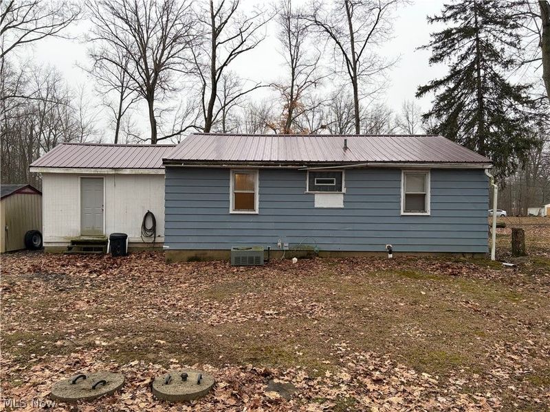 42082 Duquesne Street W, Columbiana, OH 44408 Photo 5