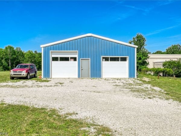 5818 Akron Cleveland Road, Hudson, OH 44236