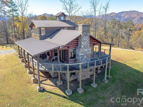 2381 Little Pine Road, Marshall, NC 28753