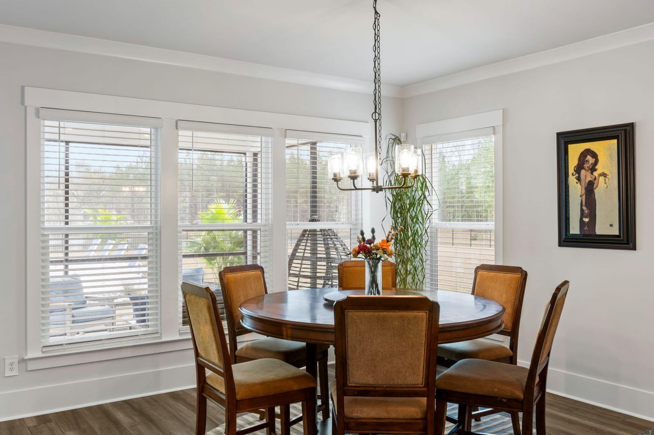 4345 Hugh Bennett Drive Photo 11