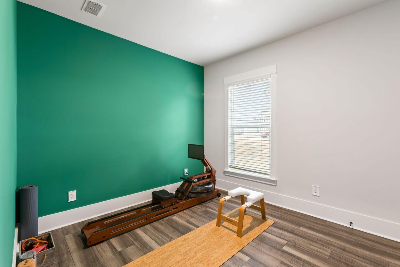 4345 Hugh Bennett Drive Photo 23