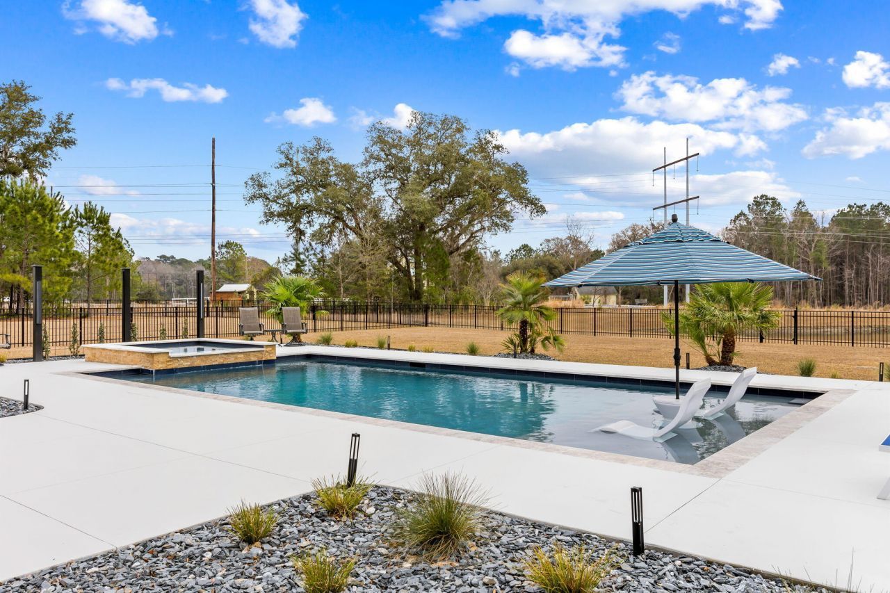 4345 Hugh Bennett Drive Photo 28