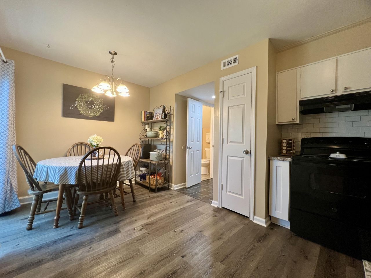 7870 Nummie Court Photo 12