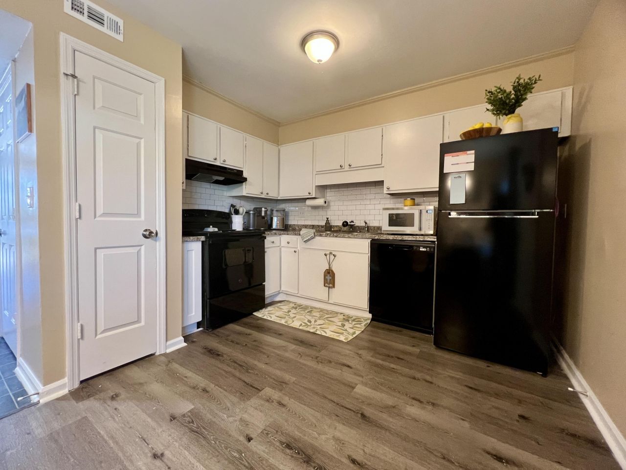 7870 Nummie Court Photo 14