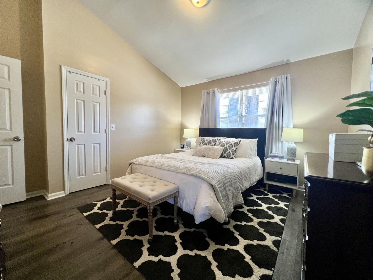 7870 Nummie Court Photo 18