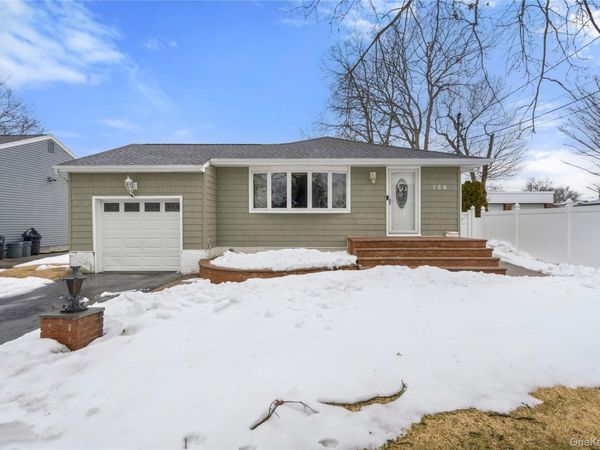 156 N Pine Street, Massapequa, NY 11758