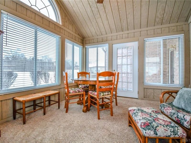 2151 Willow Run Circle, Mad River Township, OH 45323 Photo 15