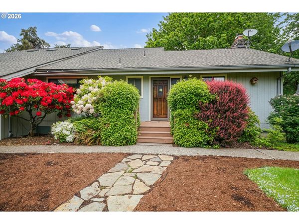 3904 VIEWCREST S RD, Salem, OR 97302