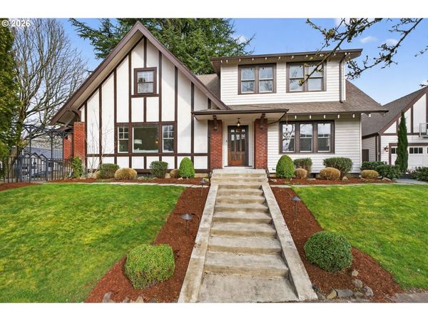 2311 NE REGENTS DR, Portland, OR 97212