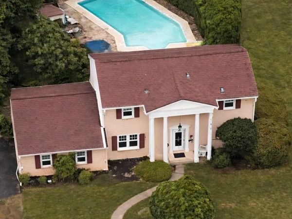 301 E ELMWOOD AVENUE, MECHANICSBURG, PA 17055