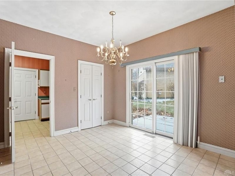 889 Timberlake Court, Kettering, OH 45429 Photo 24