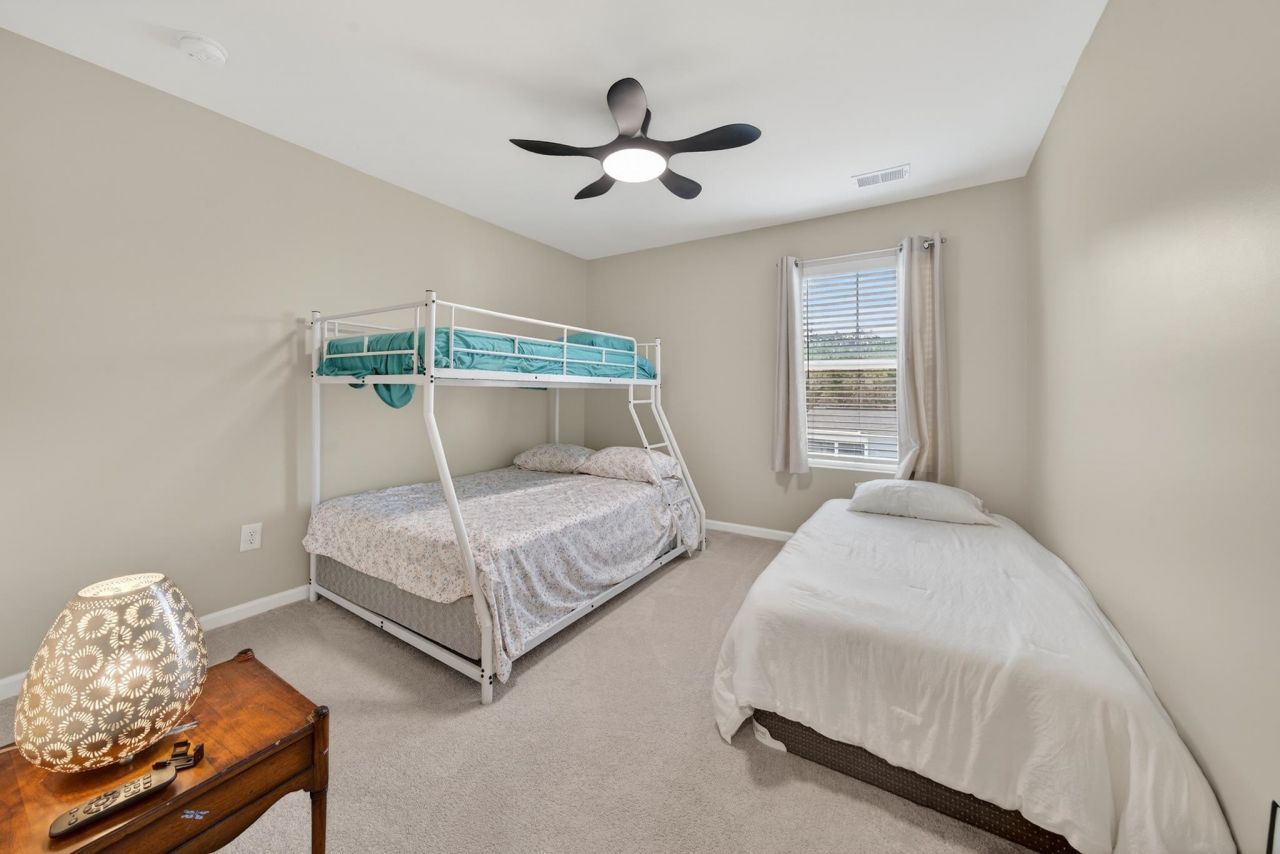 225 Cypress Tree Loop  Photo 30