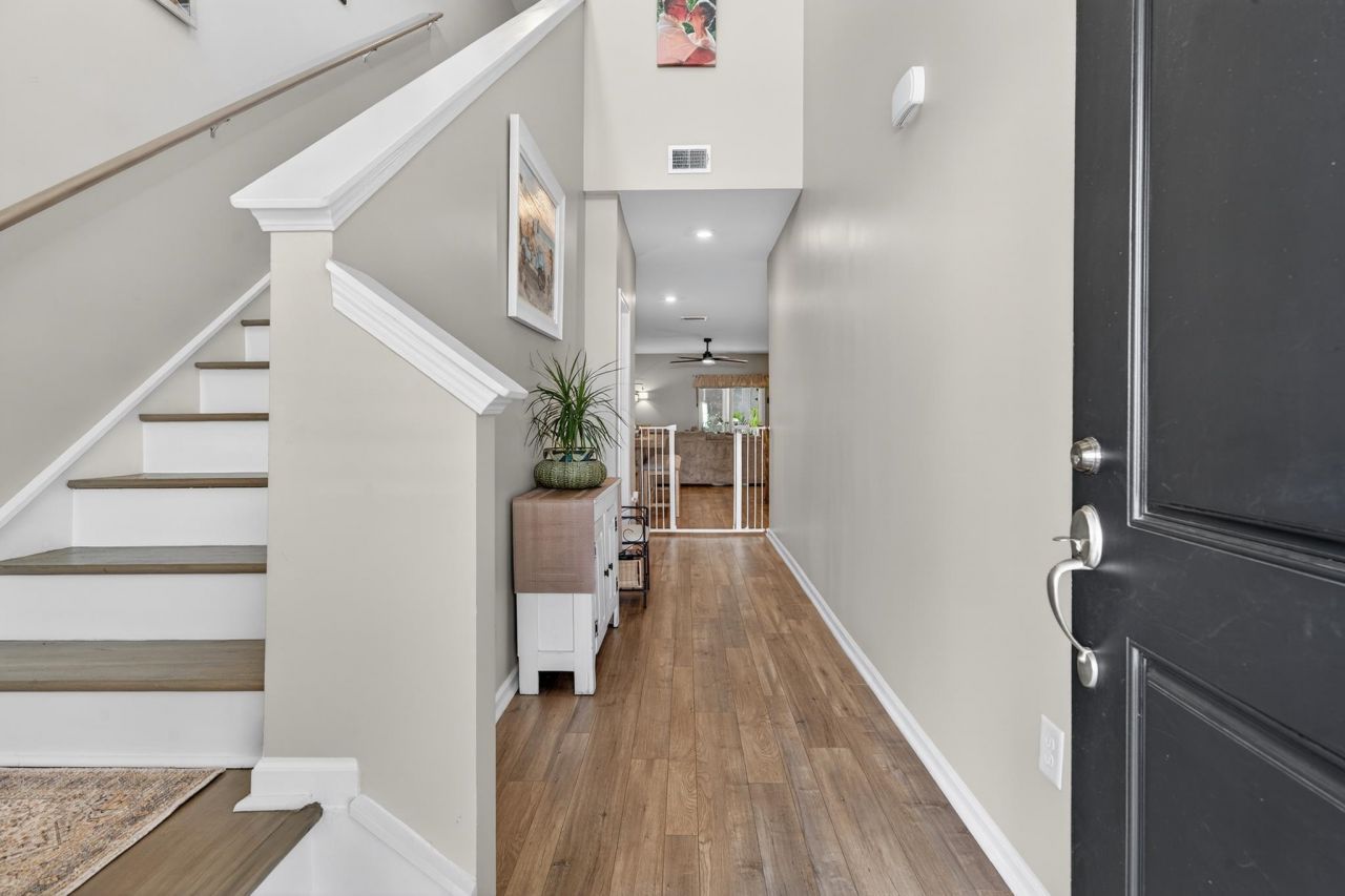 225 Cypress Tree Loop Photo 9