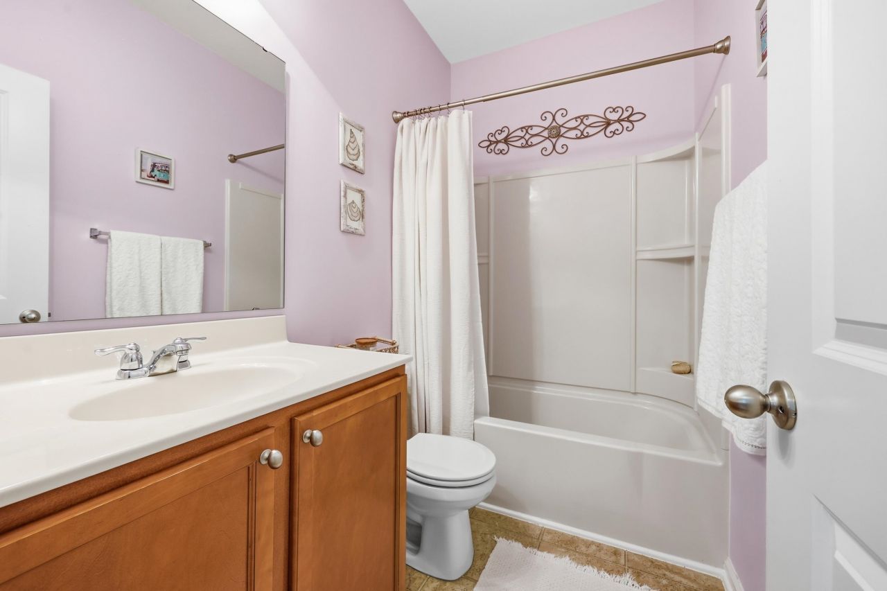 178 Parmelee Dr. Photo 13