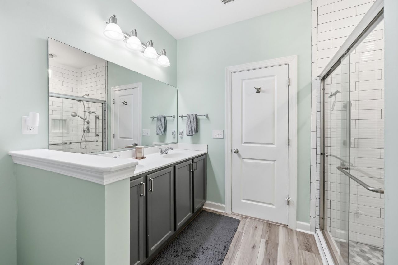 178 Parmelee Dr. Photo 20