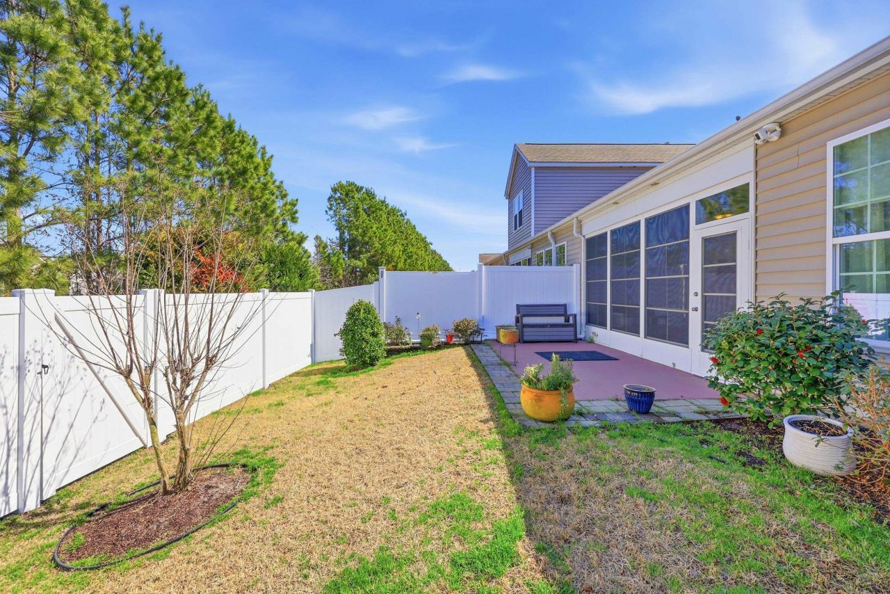 178 Parmelee Dr. Photo 24