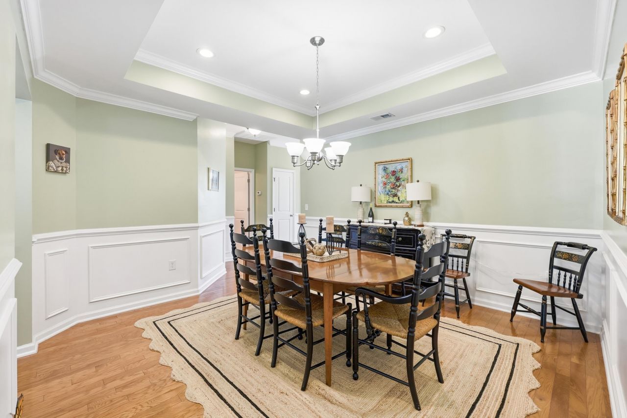 178 Parmelee Dr. Photo 4