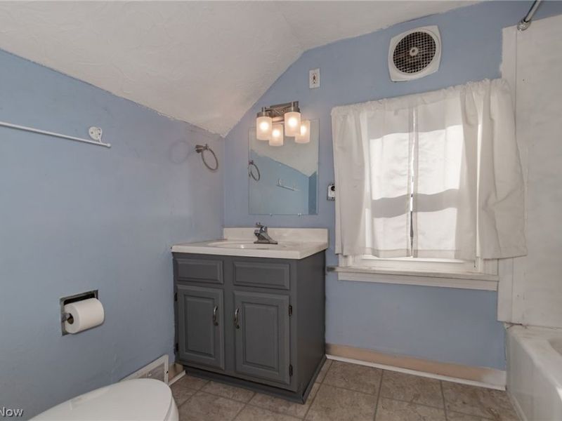 1259 E 351 Street, Eastlake, OH 44095 Photo 20