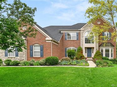9764 Olde Georgetown Way, Centerville, OH 45458