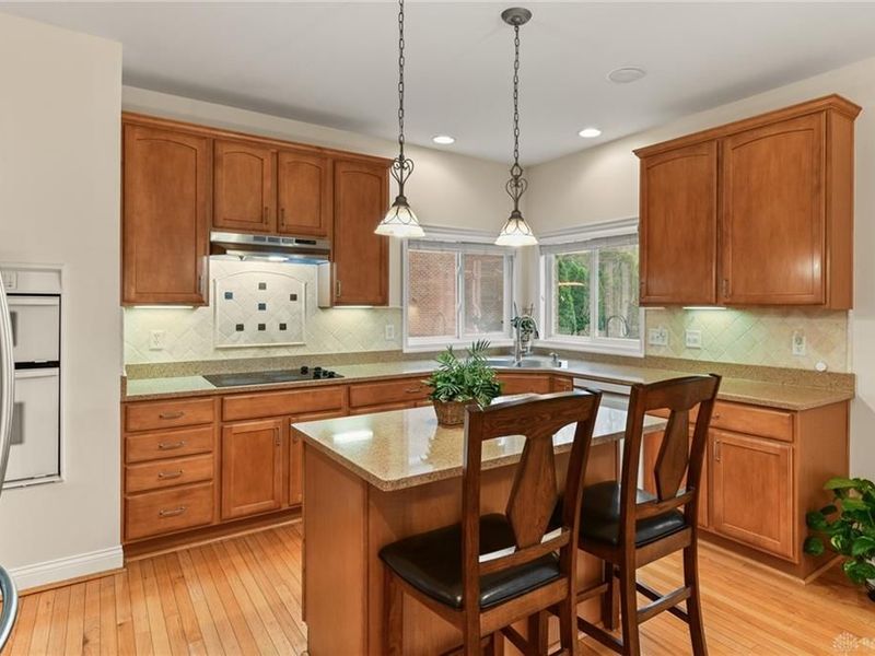 9764 Olde Georgetown Way, Centerville, OH 45458 Photo 5