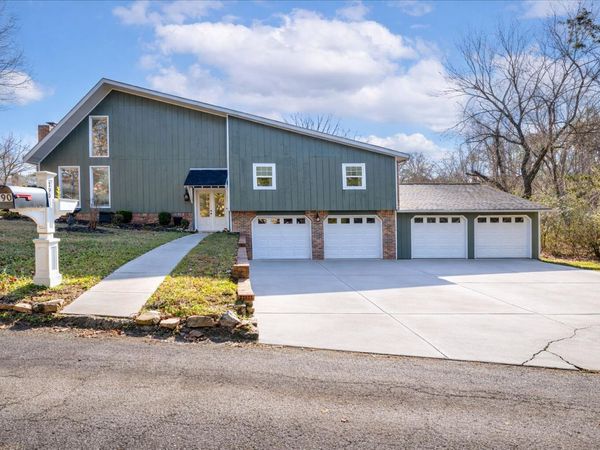 190 Larry Drive, Ringgold, GA 30736