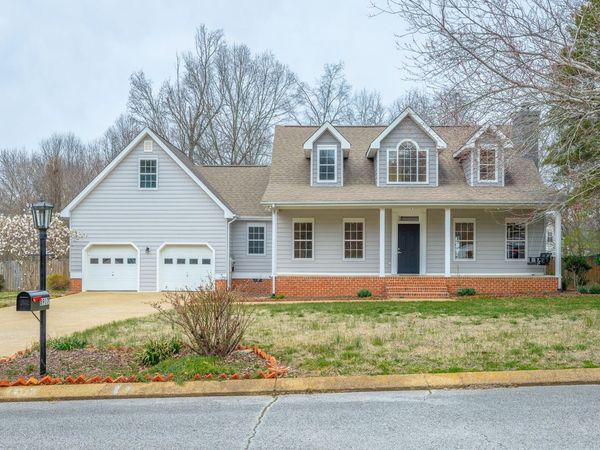 8917 Grey Mountain Drive, Ooltewah, TN 37363