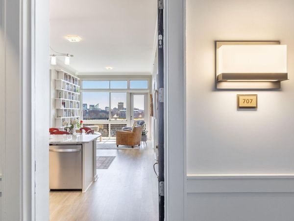 200 Manufacturers Road, Chattanooga, TN 37405