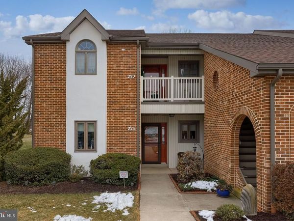 225 BLACK OAK DRIVE, LANCASTER, PA 17602