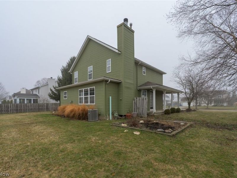 33011 Heartwood Avenue , Avon, OH 44011 Photo 6