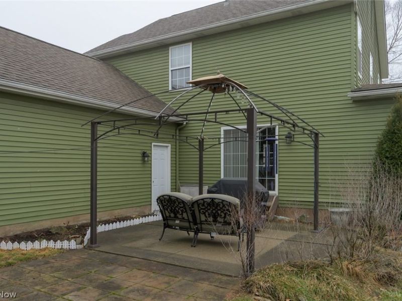 33011 Heartwood Avenue , Avon, OH 44011 Photo 8