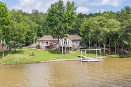 887 Living Waters Drive  photo 4