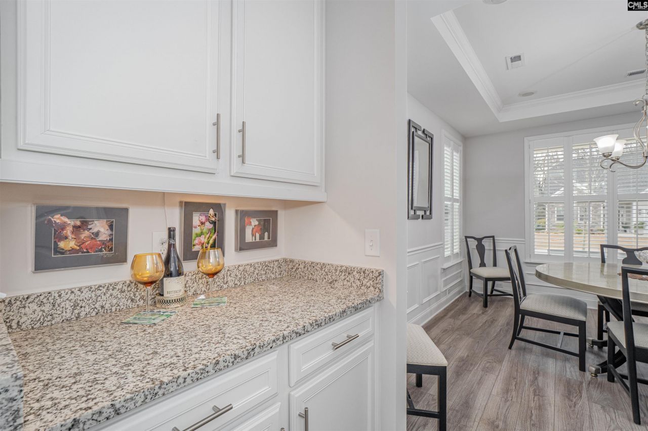 248 Laurelbrook Drive Photo 15